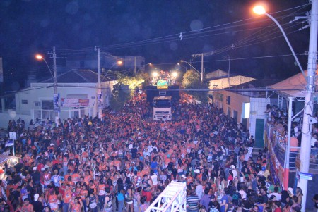 Fotos Micareta de Araçúai 2011